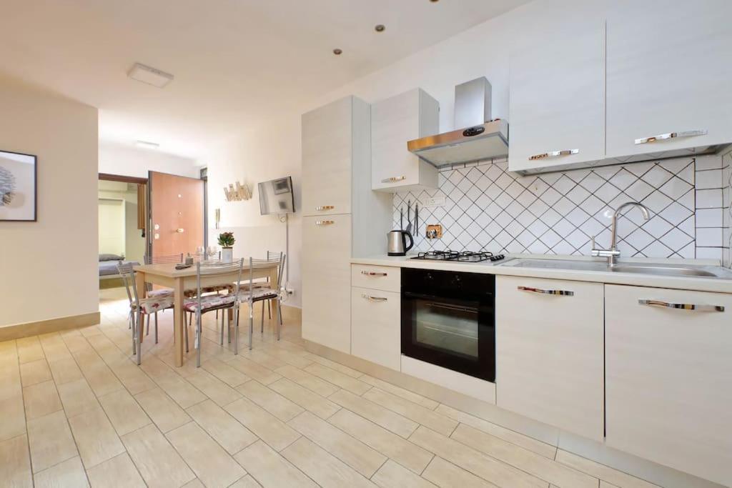 Vatican Flat Spacious Cozy With Court Roma Exterior foto
