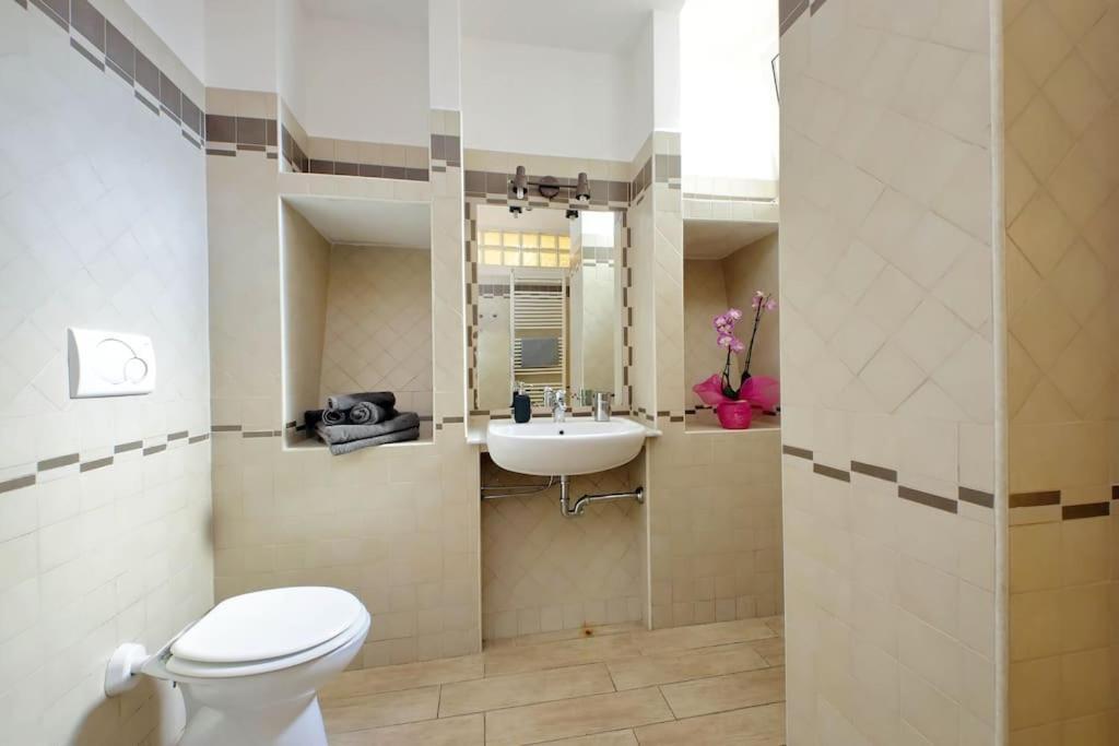 Vatican Flat Spacious Cozy With Court Roma Exterior foto